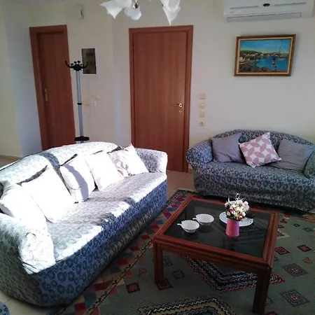 διαμέρισμα μια ανάσα από την θάλασσα!! Apartment