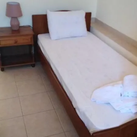 διαμέρισμα μια ανάσα από την θάλασσα!! Tolón