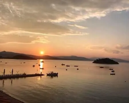 διαμέρισμα μια ανάσα από την θάλασσα!! *