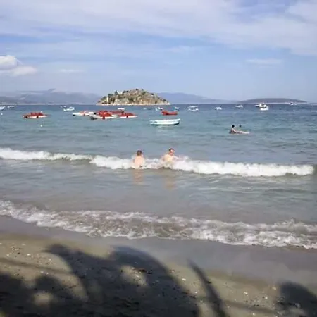 διαμέρισμα μια ανάσα από την θάλασσα!!