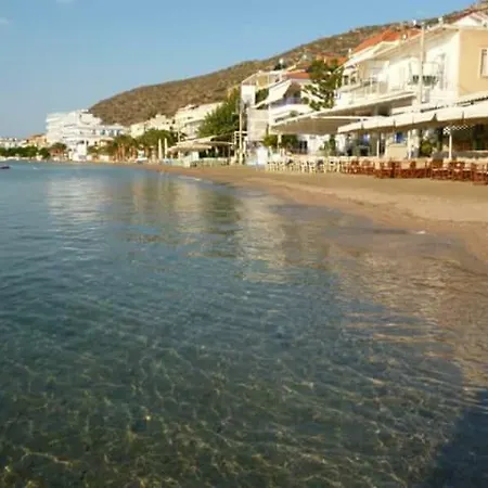 διαμέρισμα μια ανάσα από την θάλασσα!!